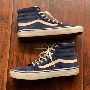 Vans Sk8 unisex- men’s 7.5, women’s 9, Navy